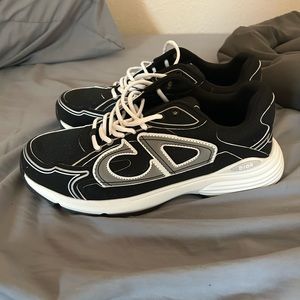 Dior B30 black and white